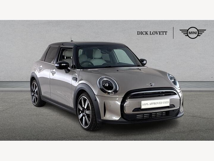 MINI Hatch 1.5 Cooper Exclusive Steptronic Euro 6 (s/s) 5dr