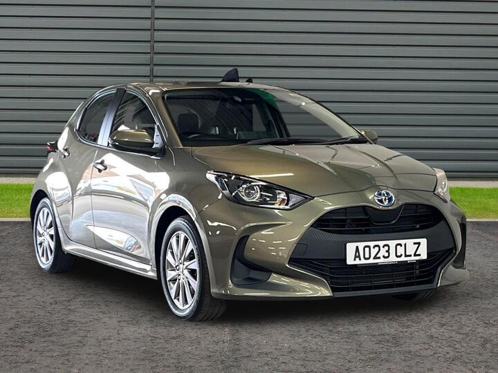 Toyota Yaris 1.5 VVT-h Icon E-CVT Euro 6 (s/s) 5dr