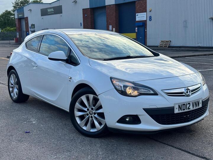Vauxhall Astra GTC 1.4T 16V SRi Euro 5 (s/s) 3dr Vauxhall Astra GTC 1.4T 16V SRi Euro 5 (s/s) 3dr