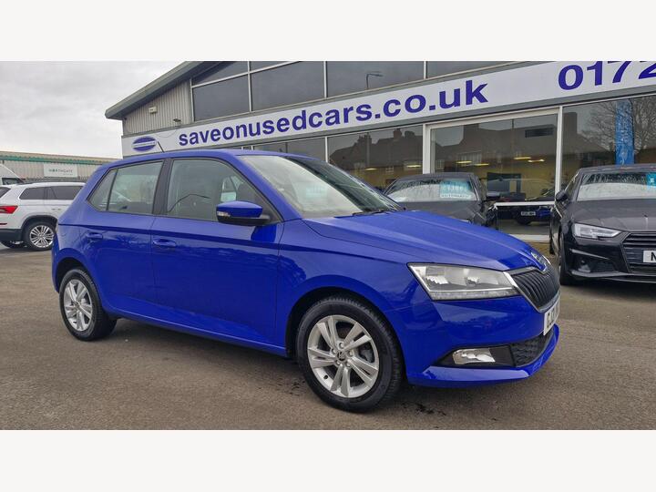 Skoda Fabia 1.0 SE Euro 6 (s/s) 5dr Skoda Fabia 1.0 SE Euro 6 (s/s) 5dr