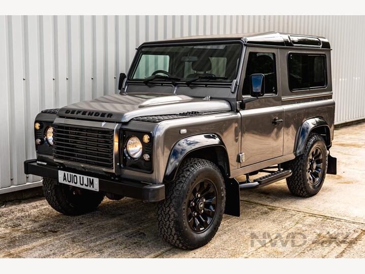 Land Rover Defender 90 County Station Wagon 2.4 TDCi