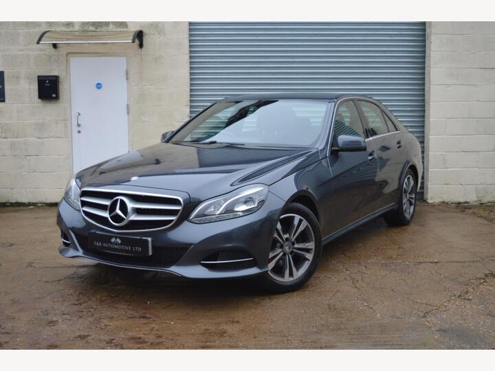 Mercedes-Benz E Class 2.1 E220 CDI SE G-Tronic+ Euro 5 (s/s) 4dr