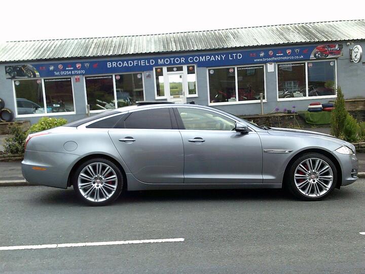 Jaguar XJ 3.0d V6 Portfolio Auto Euro 5 4dr