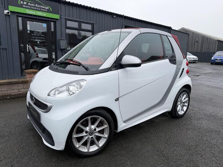 Smart Fortwo 1.0 MHD Passion Cabriolet SoftTouch Euro 5 (s/s) 2dr