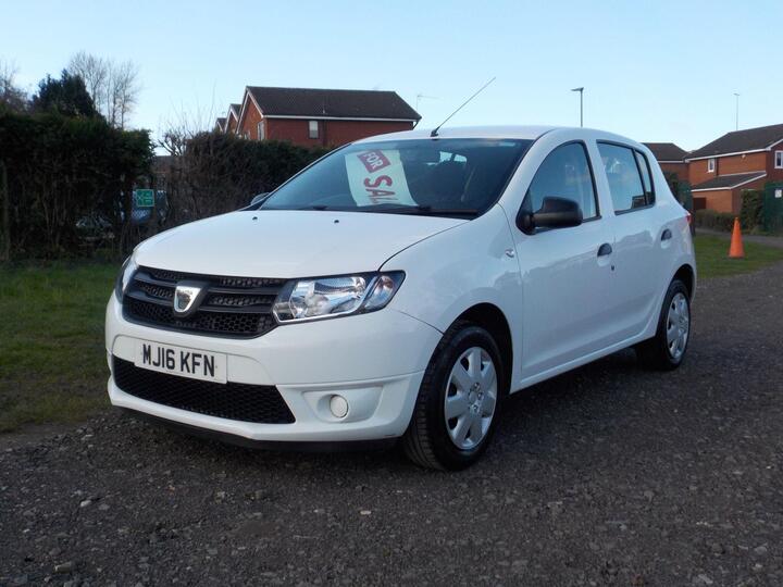 Dacia Sandero 1.2 Ambiance Euro 6 5dr Dacia Sandero 1.2 Ambiance Euro 6 5dr