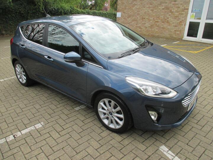 Ford Fiesta 1.0T EcoBoost Titanium Euro 6 (s/s) 5dr