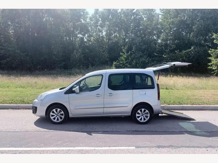 Citroen BERLINGO MULTISPACE 1.6 Hdi WHEELCHAIR ACCESSIBLE VEHICLE WAV DISABLED MOBILITY MPV
