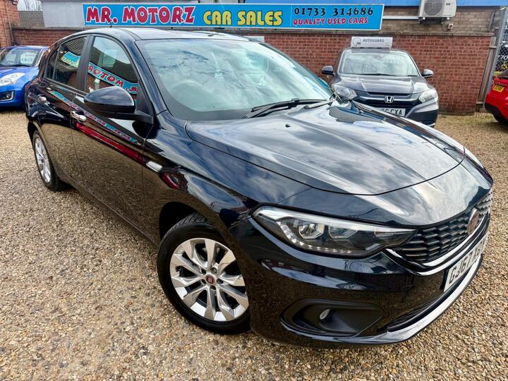 Fiat Tipo 1.4 MPI Easy Plus Euro 6 5dr