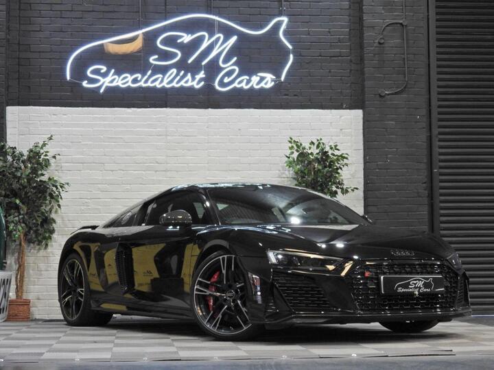 Audi R8 5.2 FSI V10 Performance Carbon Black S Tronic Quattro Euro 6 (s/s) 2dr