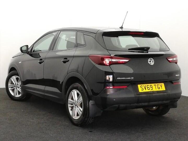 Vauxhall Grandland X 1.2 Turbo SE Euro 6 (s/s) 5dr