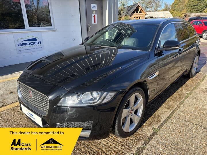 Jaguar XF 2.0d Portfolio Sportbrake Auto AWD Euro 6 (s/s) 5dr