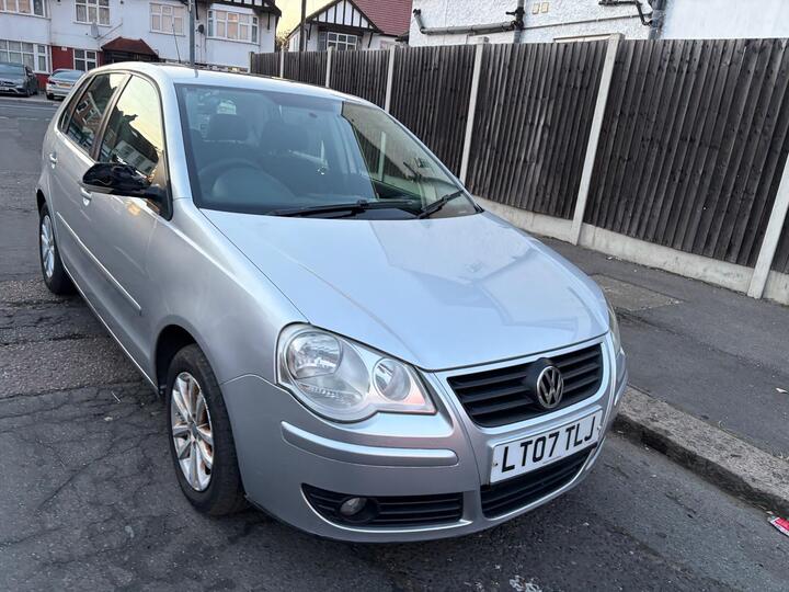 Volkswagen Polo 1.4 S 5dr