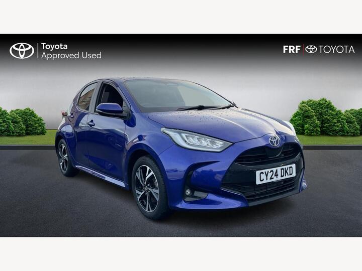 Toyota Yaris 1.5 VVT-h Design E-CVT Euro 6 (s/s) 5dr