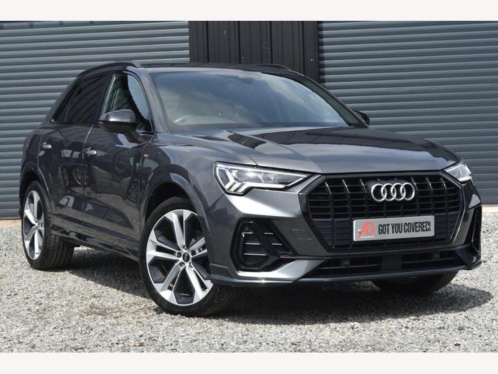 Audi Q3 1.5 TFSI CoD 35 Black Edition S Tronic Euro 6 (s/s) 5dr