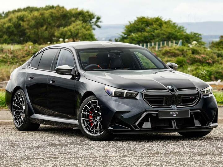 BMW M5 4.4 22.1kWh Steptronic XDrive Euro 6 (s/s) 4dr