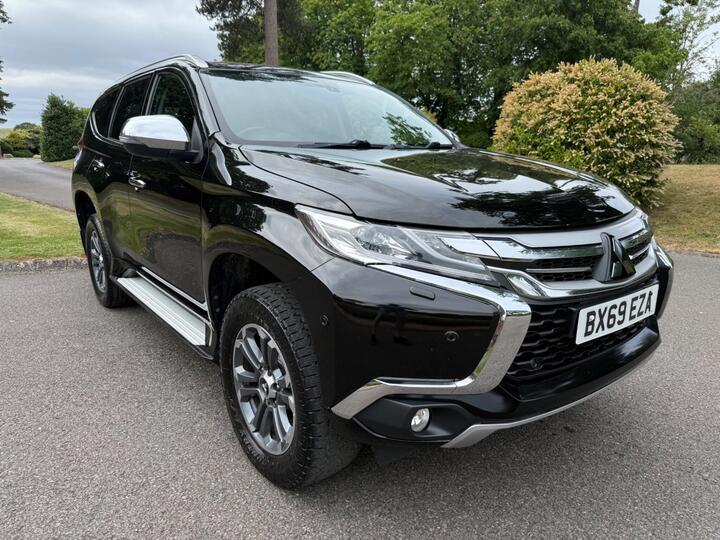 Mitsubishi Shogun Sport 2.4D 4 Auto 4WD Euro 6 5dr Mitsubishi Shogun Sport 2.4D 4 Auto 4WD Euro 6 5dr
