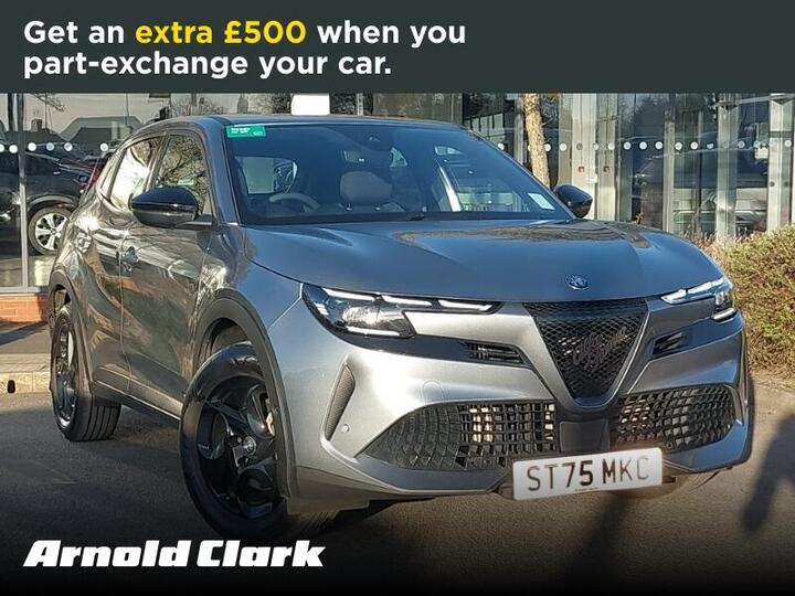 Alfa Romeo Junior 1.2 MHEV Ibrida E-DCT Euro 6 (s/s) 5dr