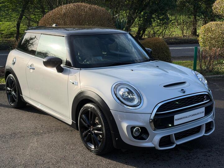 MINI Hatch 2.0 Cooper S Sport Steptronic Euro 6 (s/s) 3dr