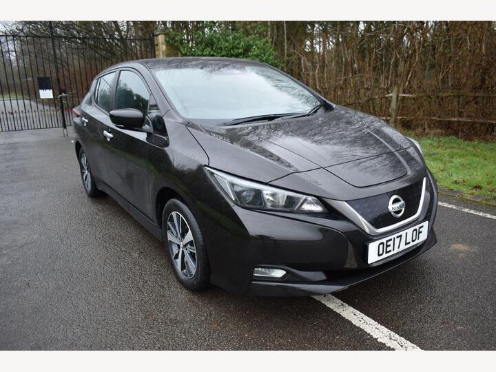 Nissan Leaf 40kWh Acenta Auto 5dr