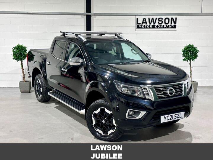 Nissan NAVARA 2.3 DCi Tekna Auto 4WD Euro 6 4dr