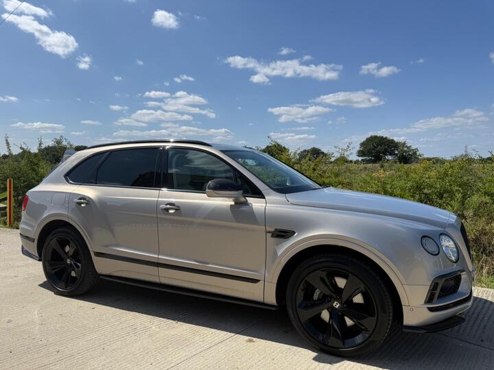 Bentley Bentayga 4.0 V8 Auto 4WD Euro 6 (s/s) 5dr Bentley Bentayga 4.0 V8 Auto 4WD Euro 6 (s/s) 5dr