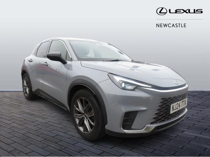 Lexus LBX 1.5 VVT-iE Premium Plus E-CVT Euro 6 (s/s) 5dr