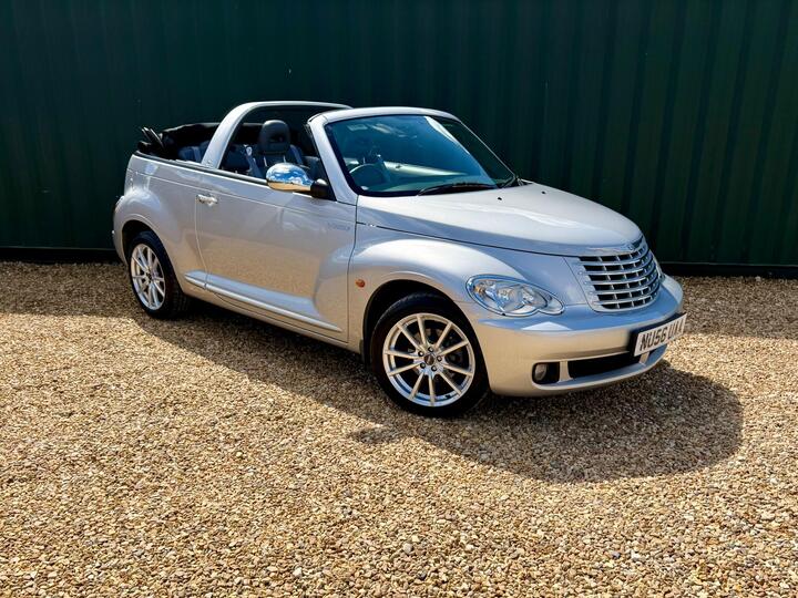 Chrysler PT Cruiser 2.4 Limited RHD 2dr Chrysler PT Cruiser 2.4 Limited RHD 2dr