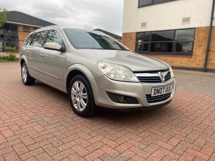 Vauxhall Astra 1.8i 16v Design 5dr