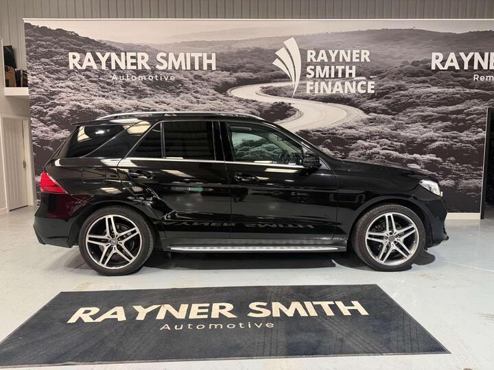 Mercedes-Benz GLE 3.0 GLE350d V6 AMG Line (Premium) G-Tronic 4MATIC Euro 6 (s/s) 5dr