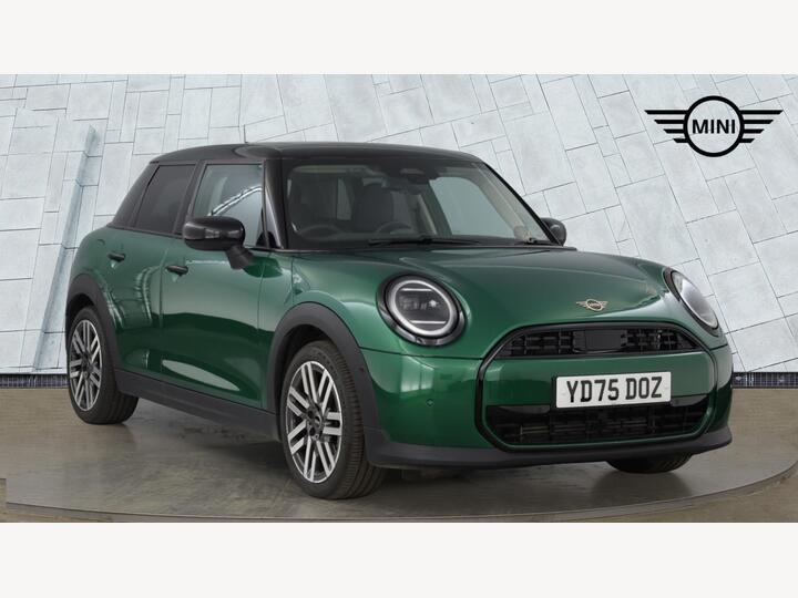 MINI Cooper 1.5C Classic Steptronic Euro 6 (s/s) 5dr