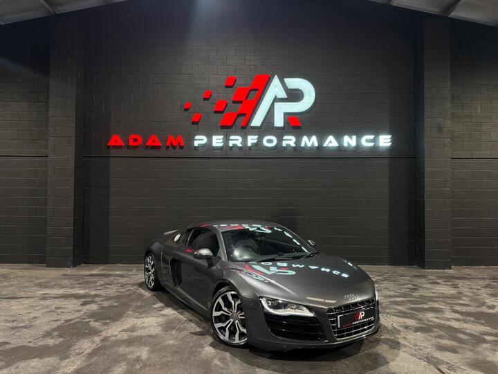 Audi R8 5.2 FSI V10 R Tronic Quattro Euro 5 2dr