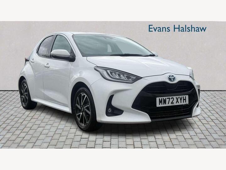 Toyota YARIS HATCHBACK 1.5 VVT-h Design E-CVT Euro 6 (s/s) 5dr