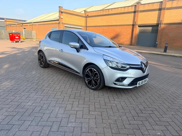 Renault Clio 0.9 TCe Iconic Euro 6 (s/s) 5dr