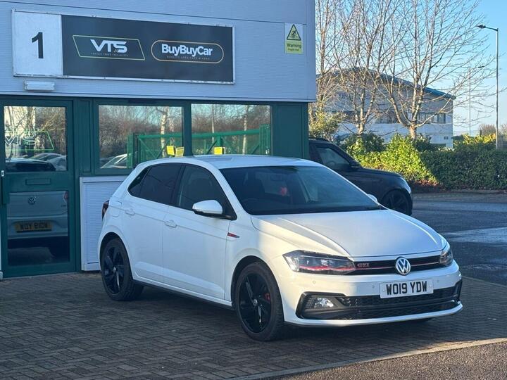 Volkswagen POLO 2.0 TSI GTI+ DSG Euro 6 (s/s) 5dr Volkswagen POLO 2.0 TSI GTI+ DSG Euro 6 (s/s) 5dr