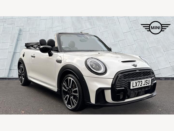 MINI Convertible 2.0 Cooper S Sport Steptronic Euro 6 (s/s) 2dr MINI Convertible 2.0 Cooper S Sport Steptronic Euro 6 (s/s) 2dr