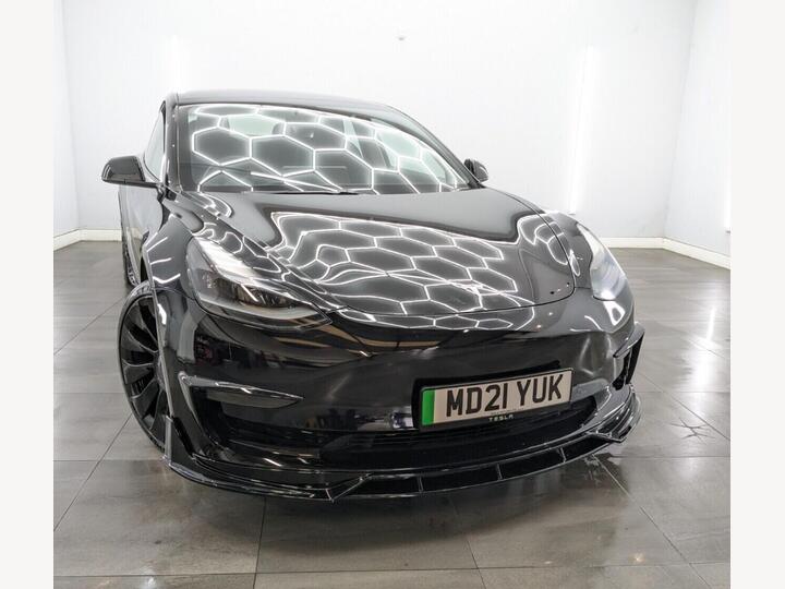 Tesla Model 3 (Dual Motor) Long Range Auto 4WDE 4dr