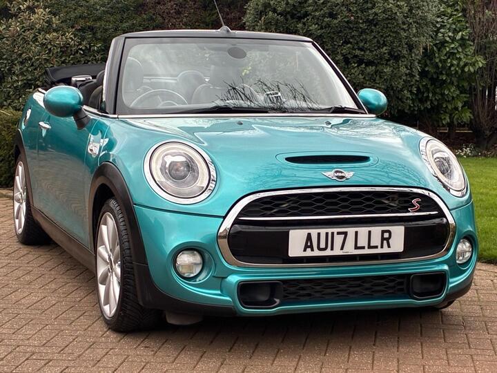 MINI Convertible 2.0 Cooper S Auto Euro 6 (s/s) 2dr