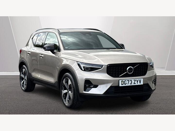 Volvo XC40 2.0 B4 MHEV Ultimate DCT Auto Euro 6 (s/s) 5dr