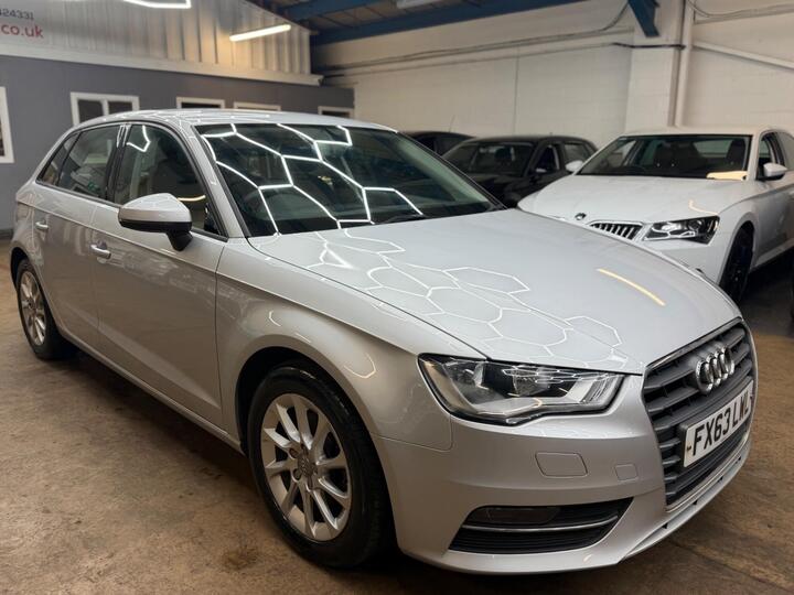 Audi A3 1.6 TDI SE Sportback Euro 5 (s/s) 5dr
