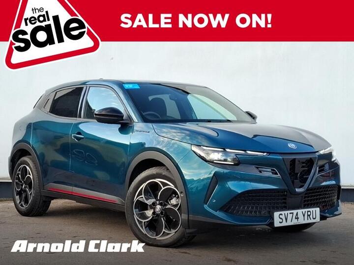 Alfa Romeo Junior 54kWh Elettrica Speciale Auto 5dr