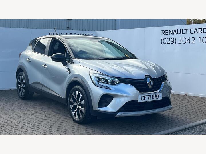 Renault CAPTUR 1.0 TCe SE Limited Euro 6 (s/s) 5dr Renault CAPTUR 1.0 TCe SE Limited Euro 6 (s/s) 5dr