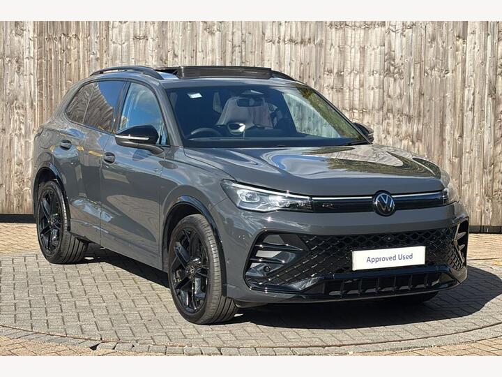 Volkswagen Tiguan 2.0 TDI R-Line DSG Euro 6 (s/s) 5dr