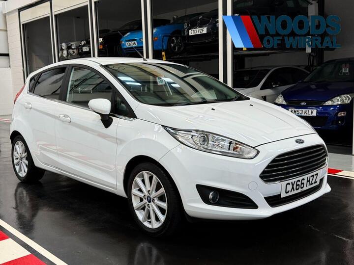 Ford FIESTA 1.0T EcoBoost Titanium Euro 6 (s/s) 5dr