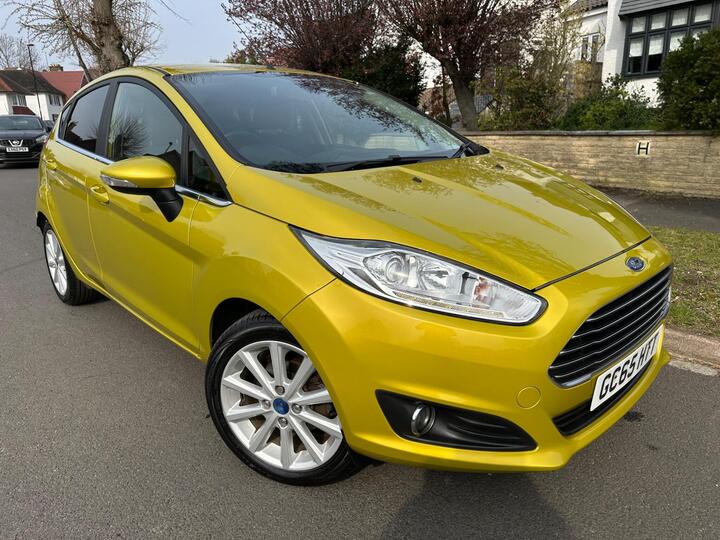 Ford Fiesta 1.0T EcoBoost Titanium Euro 6 (s/s) 5dr