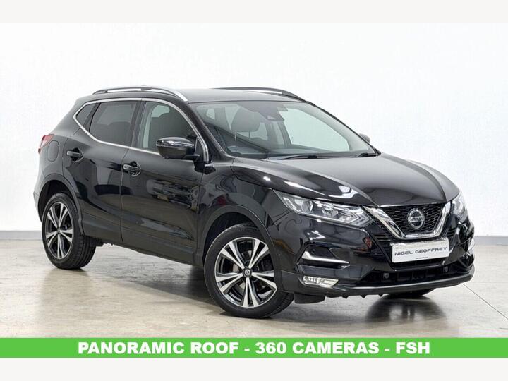 Nissan QASHQAI 1.5 DCi N-Connecta Euro 6 (s/s) 5dr