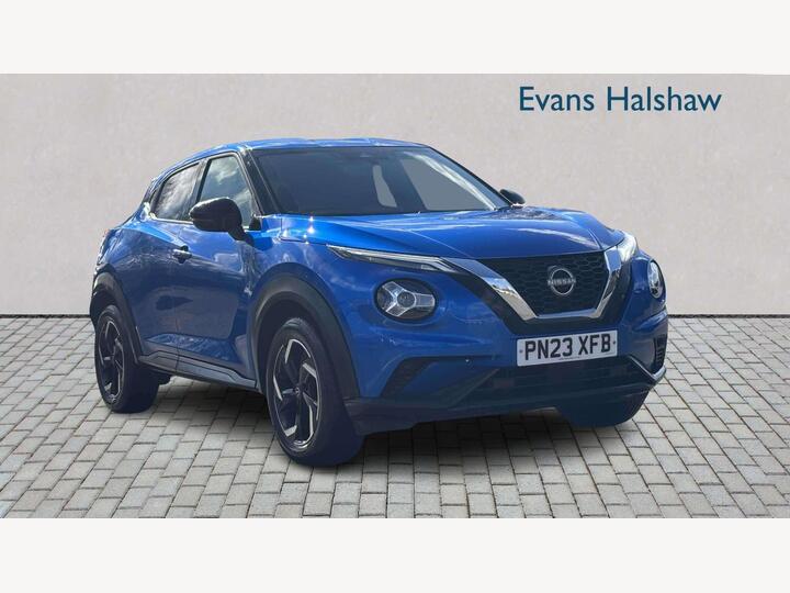 Nissan JUKE HATCHBACK 1.0 DIG-T N-Connecta Euro 6 (s/s) 5dr Nissan JUKE HATCHBACK 1.0 DIG-T N-Connecta Euro 6 (s/s) 5dr