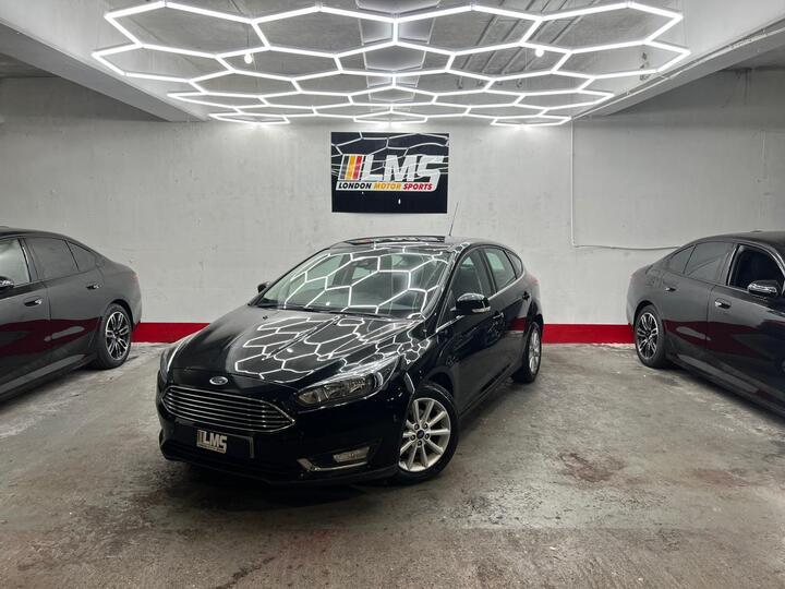 Ford Focus 1.0T EcoBoost Titanium Euro 6 (s/s) 5dr