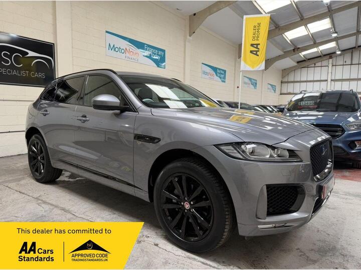 Jaguar F-PACE 2.0 D240 Chequered Flag Auto AWD Euro 6 (s/s) 5dr