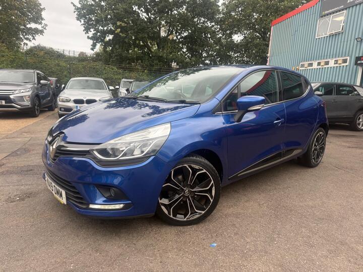 Renault Clio 0.9 TCe Iconic Euro 6 (s/s) 5dr