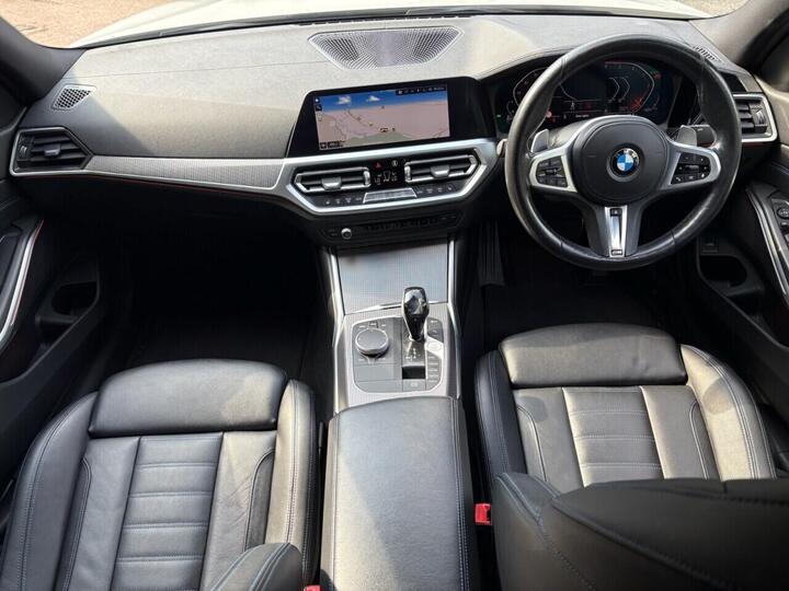 BMW 3 SERIES 2.0 320d M Sport Auto Euro 6 (s/s) 4dr